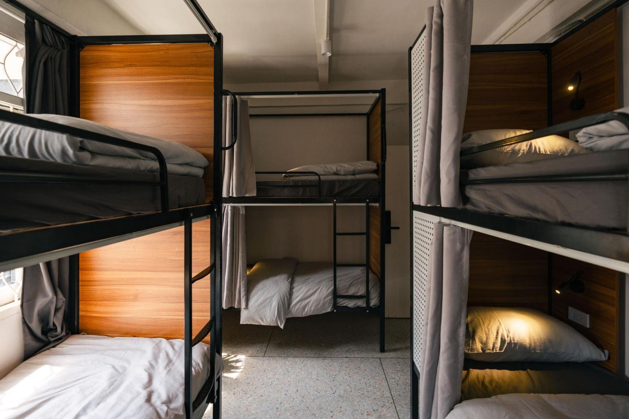 Nap In A Blue Moon Hostel